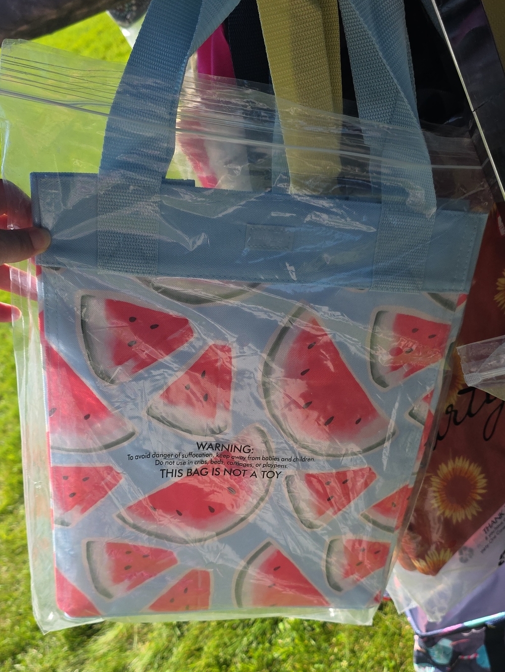 NEW Thirty-one Essential Storage Tote in watermelon HARD TO FIND